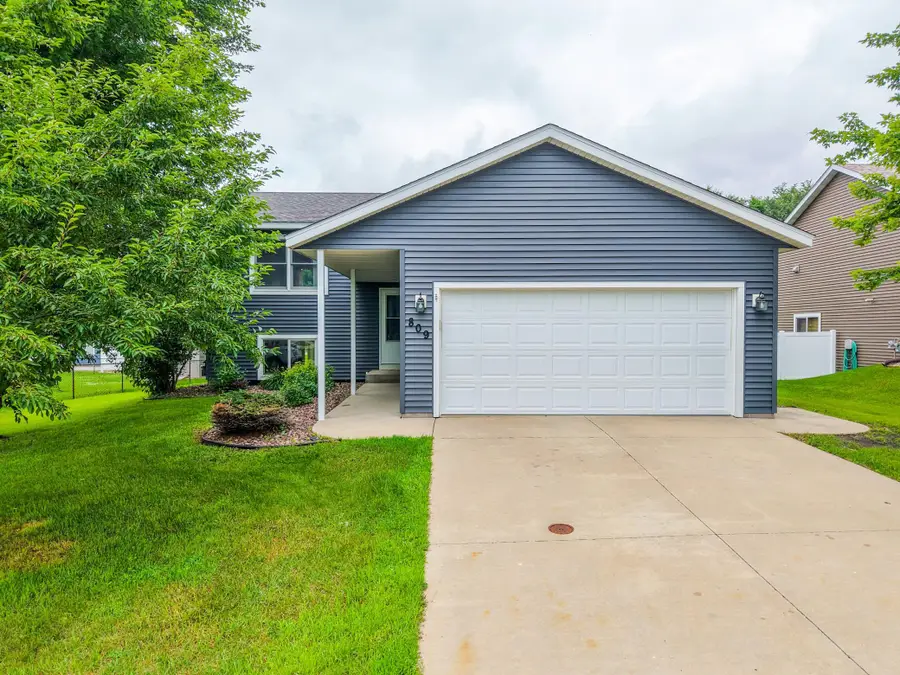809 10th Street Nw, Kasson, MN 55944 - #2