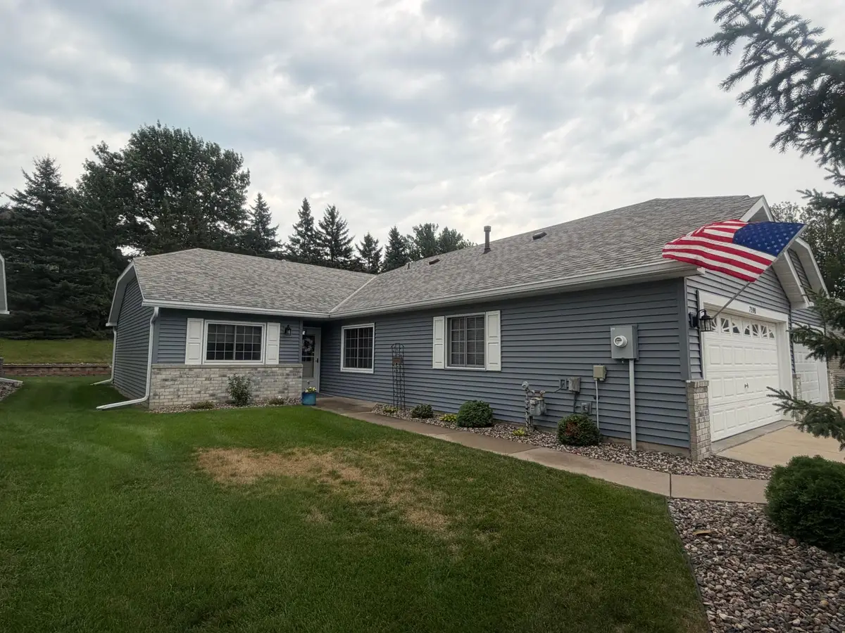 7590 Newbury Road, Woodbury, MN 55125 - #1