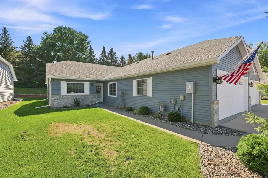 7590 Newbury Road, Woodbury, MN 55125 - #2