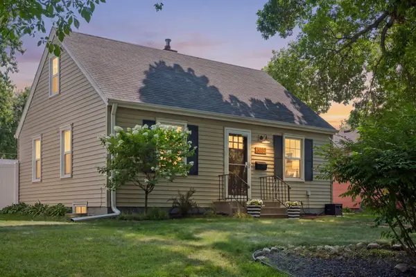 3037 Florida Avenue S, Saint Louis Park, MN 55426