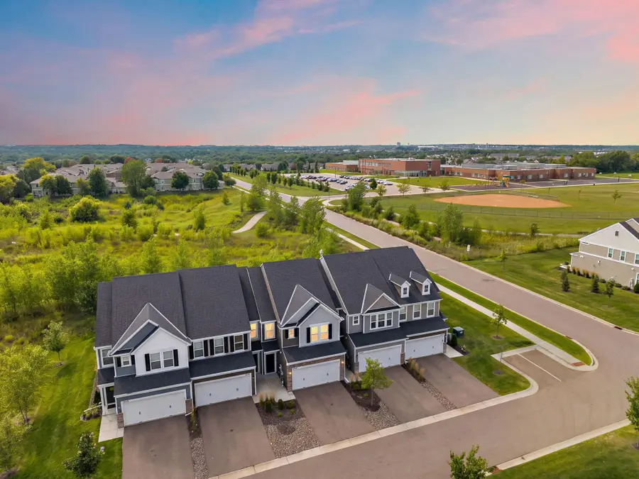11255 Crestbury Drive, Woodbury, MN 55129 - #2