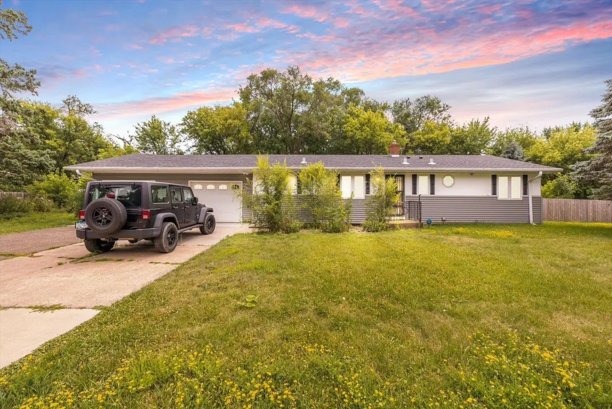 2656 Fremont Avenue E, Maplewood, MN 55119 - #1