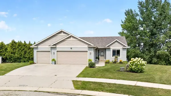 601 3rd Street Ne, Byron, MN 55920