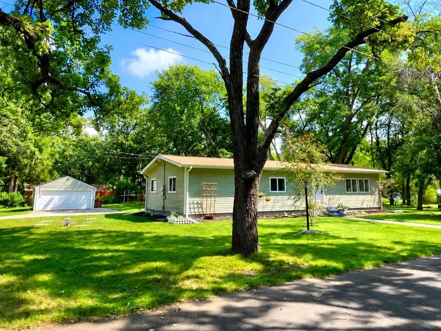 16570 22nd Street S, Saint Marys Point, MN 55043 - #2
