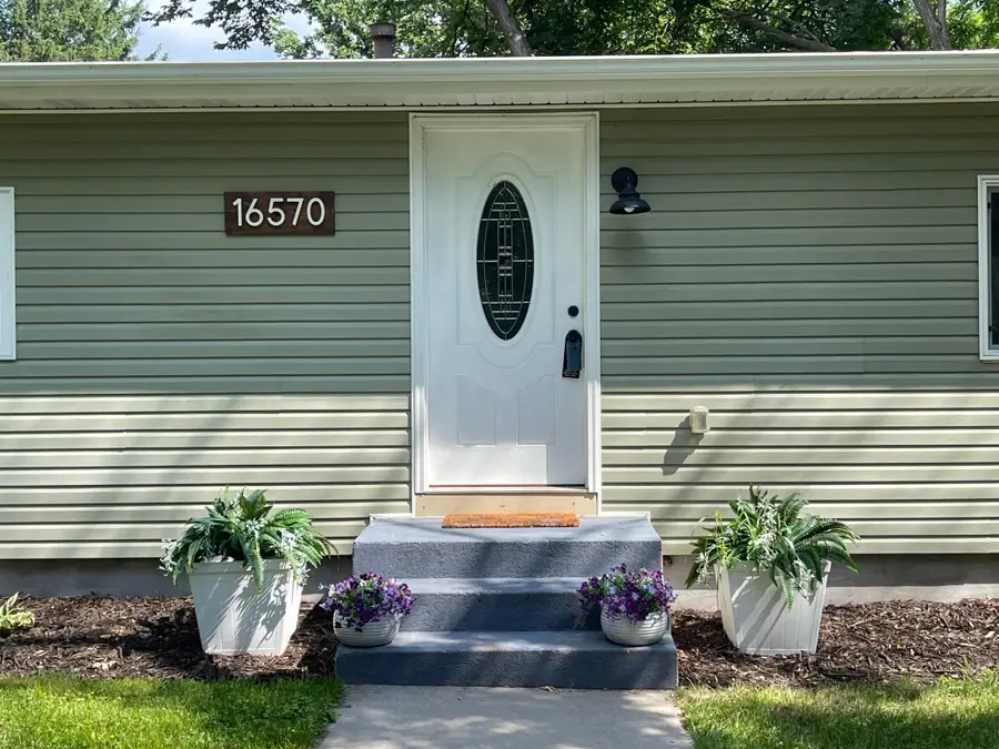 16570 22nd Street S, Saint Marys Point, MN 55043 - #3
