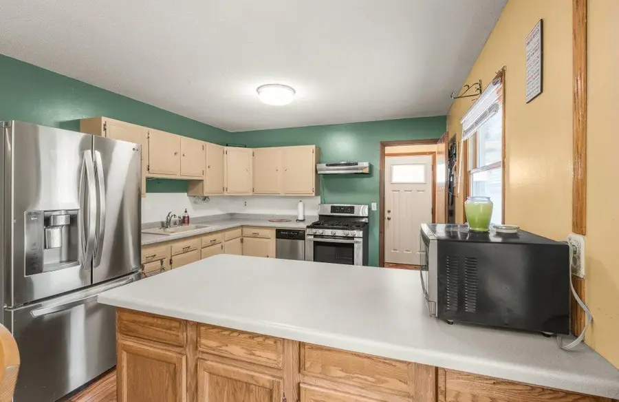11708 Kentucky Avenue N, Champlin, MN 55316 - #2