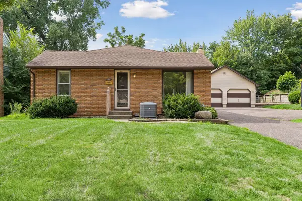 96 Orange Avenue W, Saint Paul, MN 55117