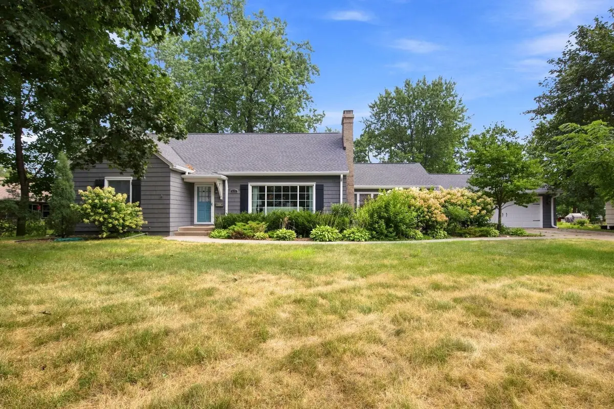 495 5th Avenue N, Hopkins, MN 55343 - #1