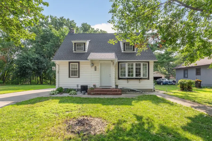 206 12th Street S, Mountain Lake, MN 56159 - #2
