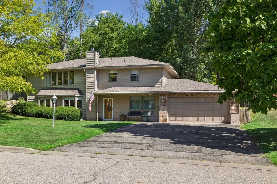 2704 Shawnee Lane, Burnsville, MN 55337 - #2