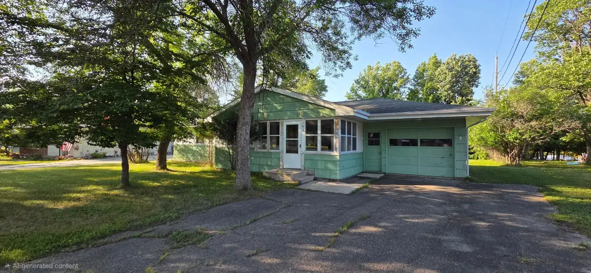 102 Riverview Boulevard, International Falls, MN 56649 - #1