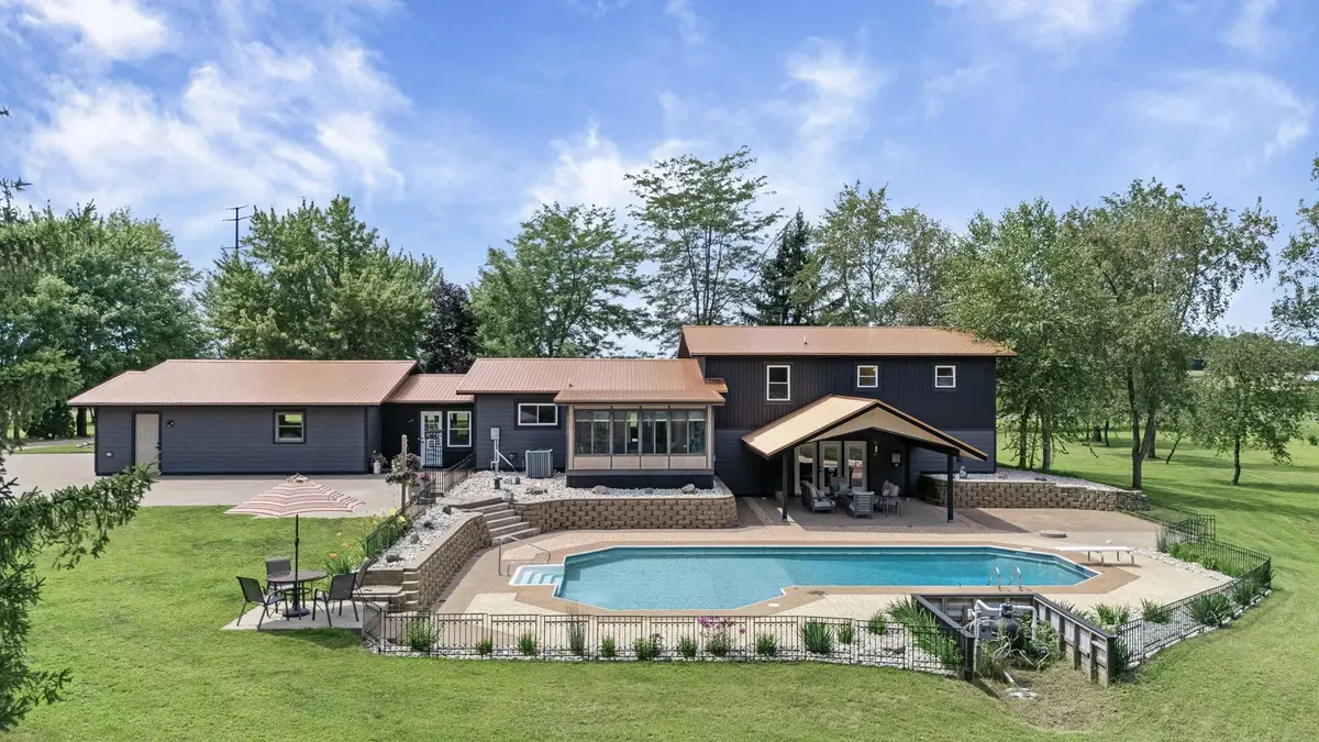 N15648 W Prairie Road, Trempealeau, WI 54661 - #1