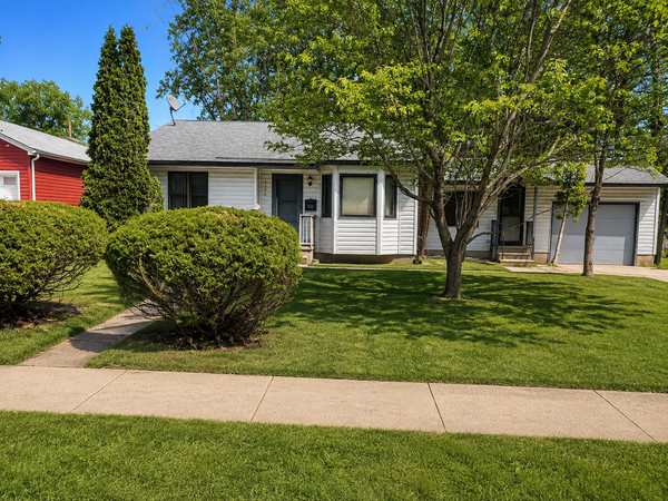 4906 Upton Avenue N, Minneapolis, MN 55430