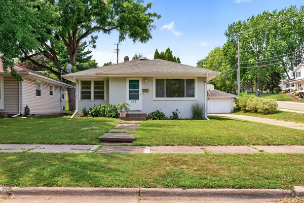 457 18th Avenue N, South Saint Paul, MN 55075