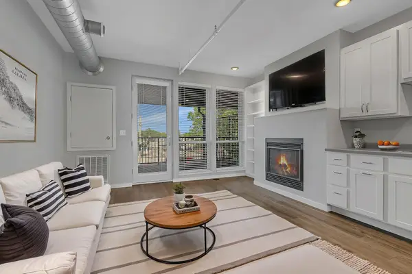 24 College Avenue N #305, Saint Joseph, MN 56374