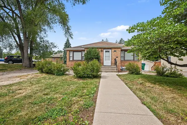 3998 Brunswick Avenue S, Saint Louis Park, MN 55416
