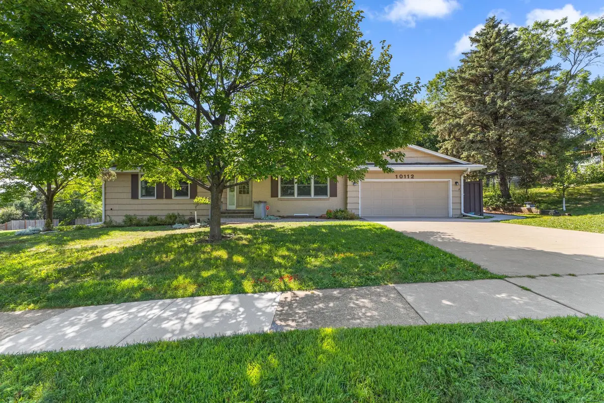 10112 Nord Avenue S, Bloomington, MN 55437 - #1