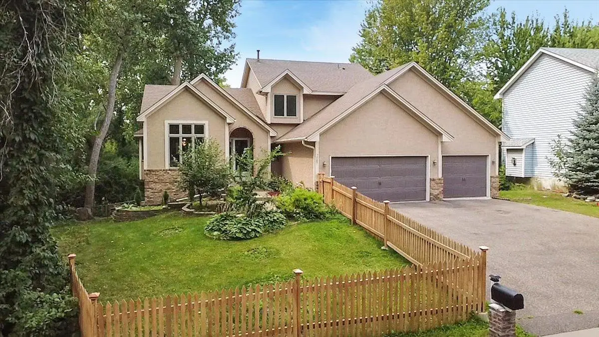 7087 Wellington Lane N, Maple Grove, MN 55369 - #1