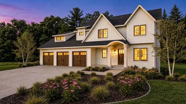4900 Lakeview Drive, Edina, MN 55424