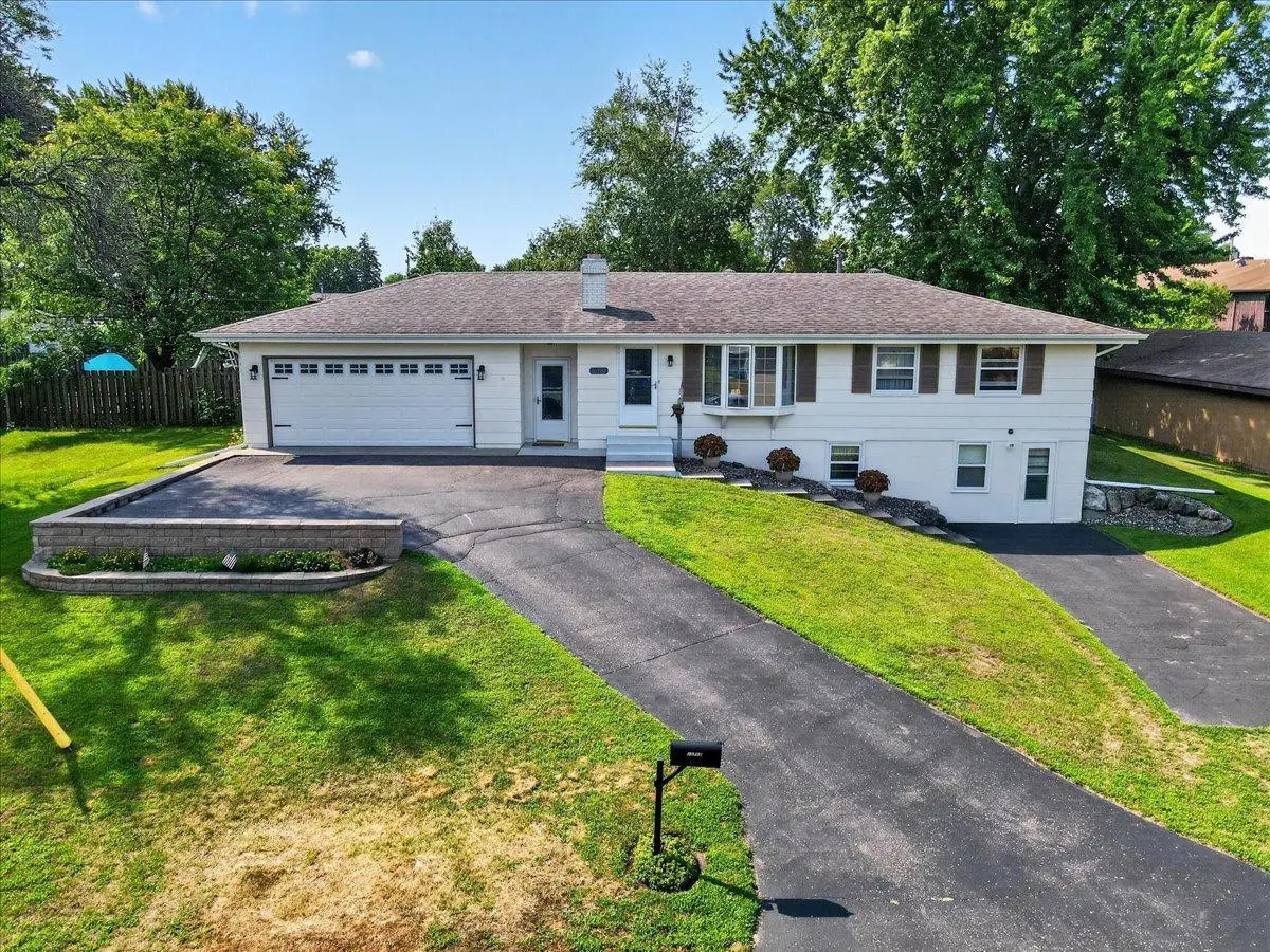 10707 Chowen Circle, Bloomington, MN 55431 - #1