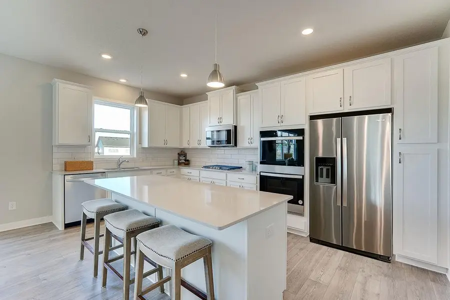1643 Zumbro Avenue, Shakopee, MN 55379 - #2