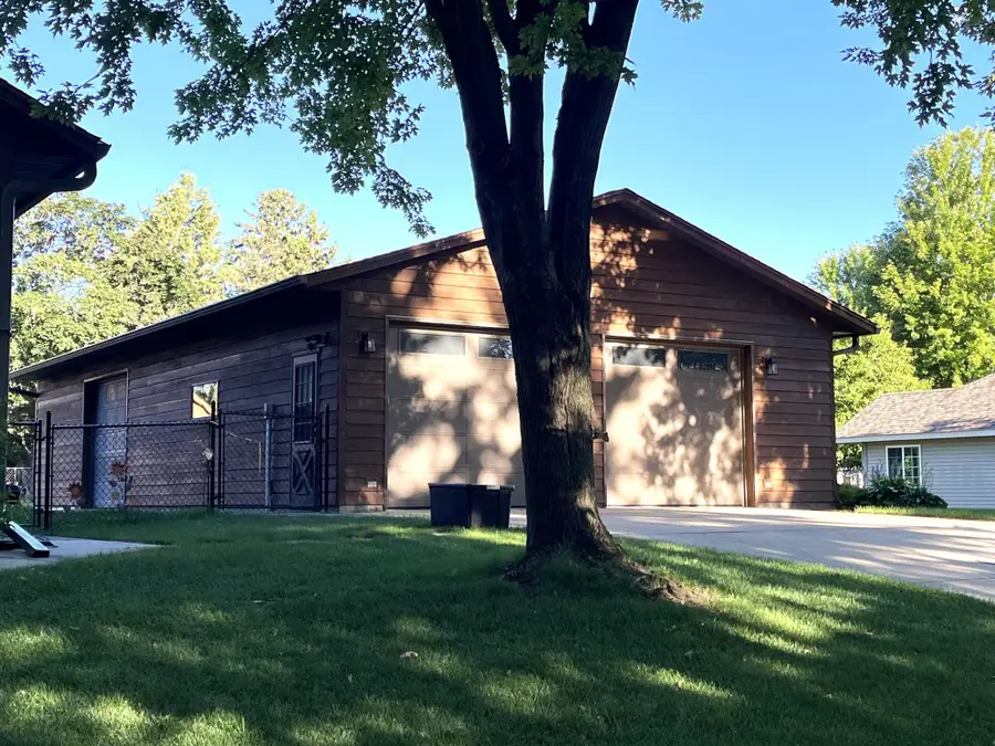 1215 35th Avenue N, Saint Cloud, MN 56303 - #2