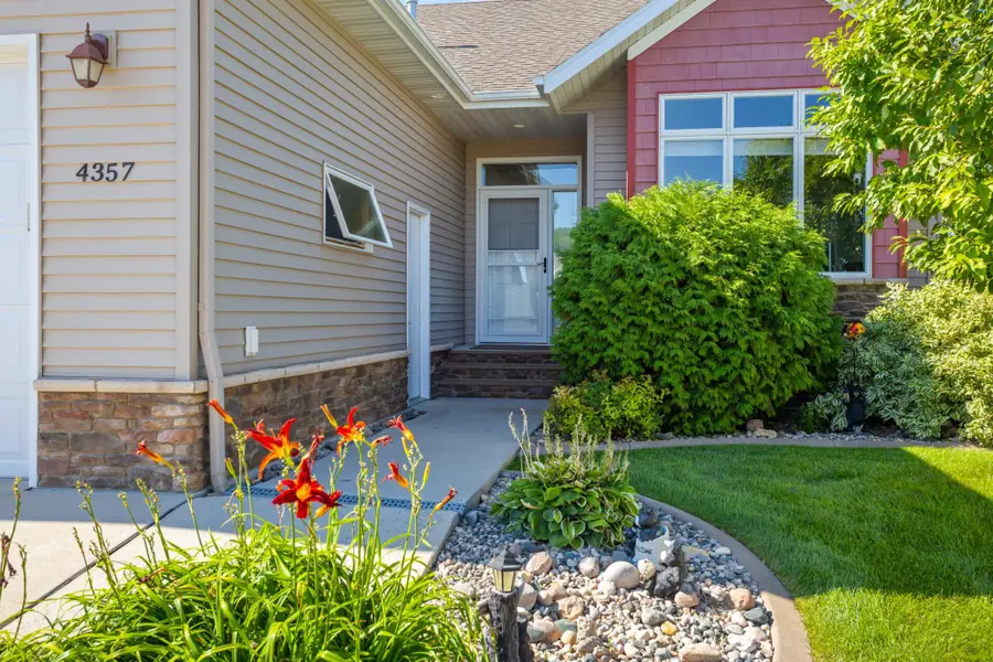 4357 Coventry Drive S, Fargo, ND 58104 - #2