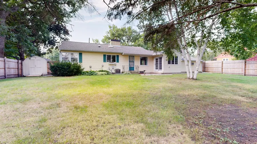 504 19th Avenue Sw, Willmar, MN 56201 - #2