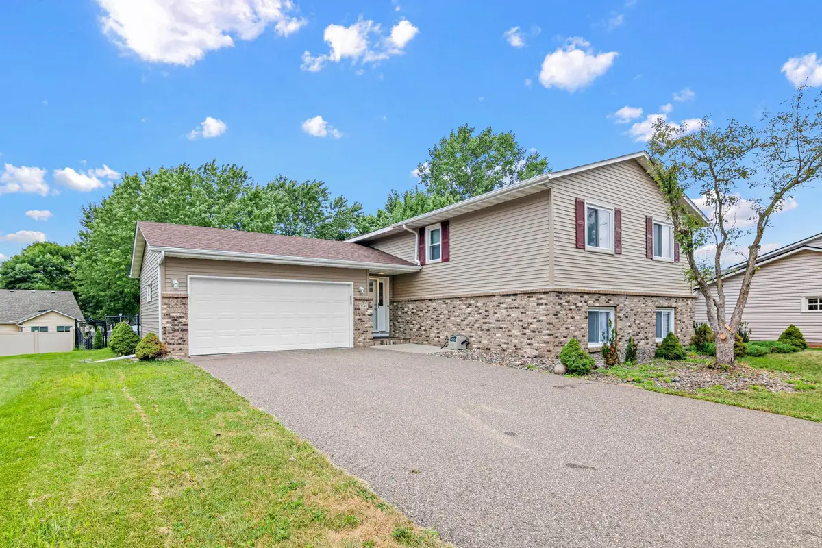 3749 Goodwin Court N, Oakdale, MN 55128 - #1