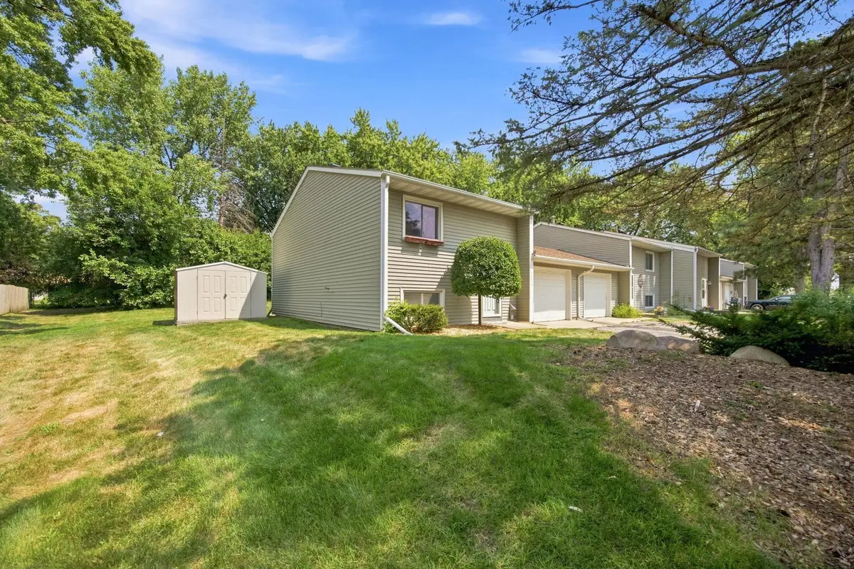 7093 146th Street W, Apple Valley, MN 55124 - #1