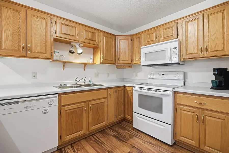 702 Sunset Lane, Mora, MN 55051 - #3