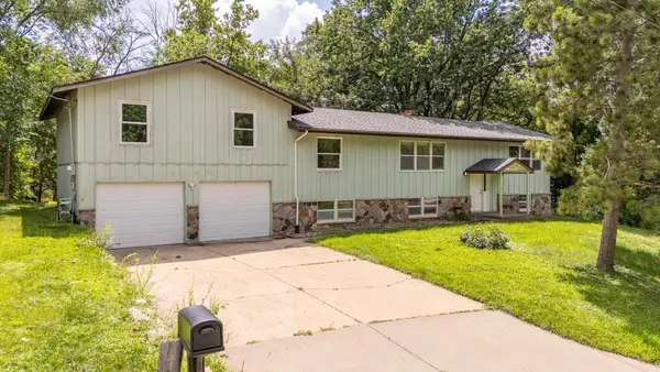 1212 44 1/2 Avenue Ne, Columbia Heights, MN 55421