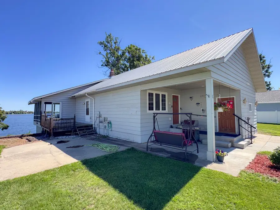 1907 S Lake Irving Drive Sw, Bemidji, MN 56601 - #3