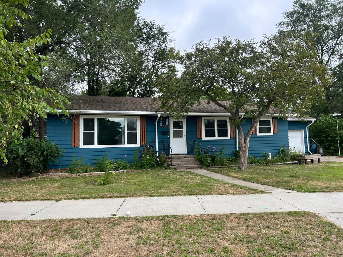 204 Homecrest Avenue Se, Wadena, MN 56482 - #1