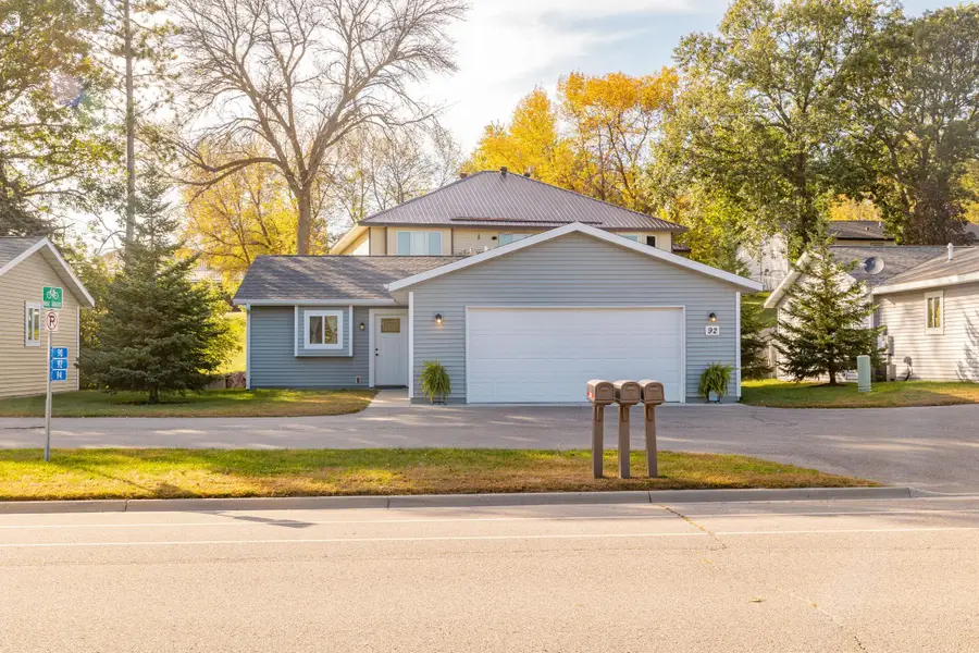 92 Birch Avenue, Alexandria, MN 56308 - #2
