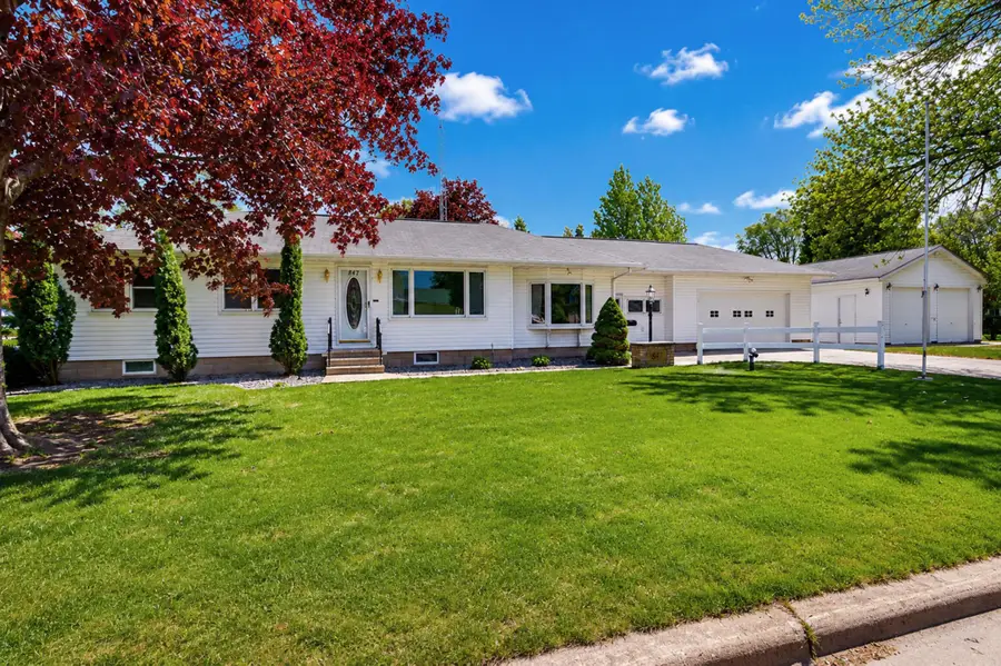 847 17th Street Ne, Owatonna, MN 55060 - #2
