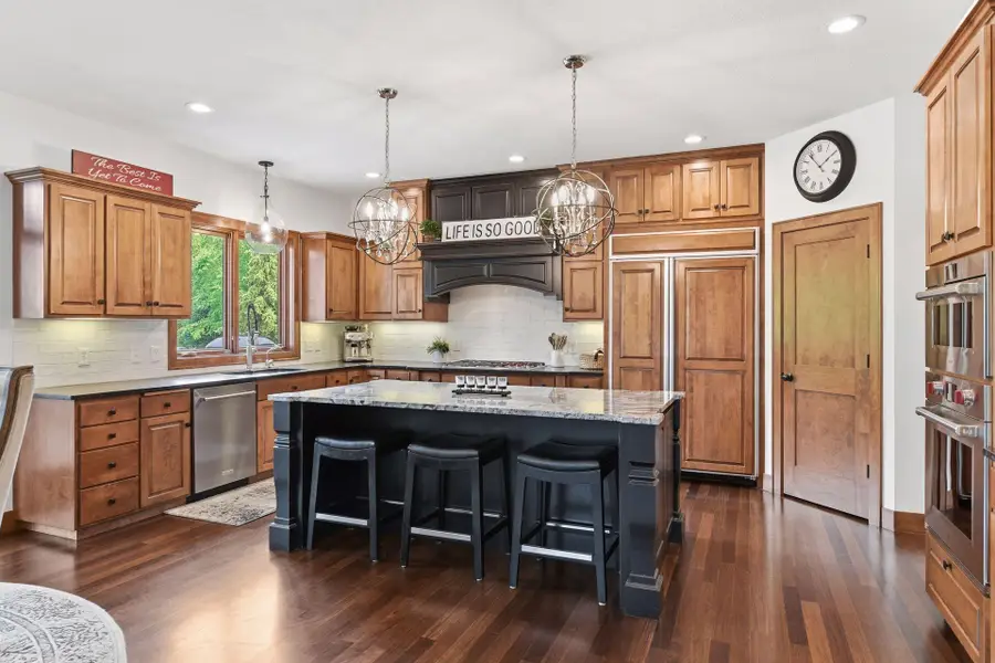 10053 Trails End Road, Chanhassen, MN 55317 - #3