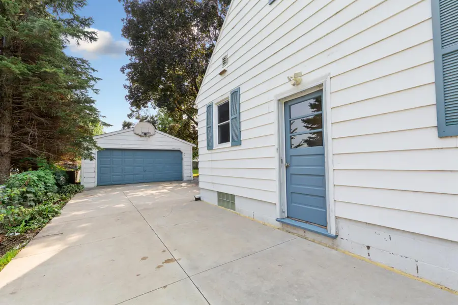 814 11th Street Nw, Rochester, MN 55901 - #3