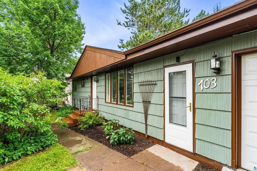 703 Ebony Avenue, Duluth, MN 55811 - #2