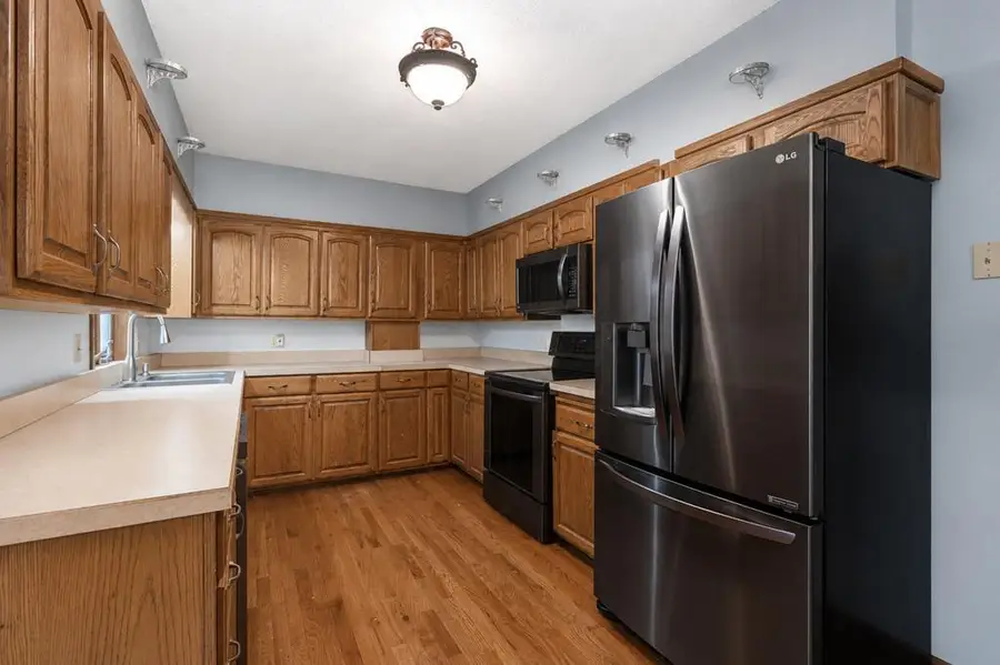 127 Higbie Avenue E, Minnesota Lake, MN 56068 - #2