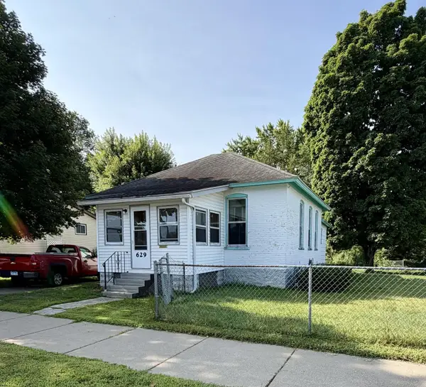 629 E Mark Street, Winona, MN 55987
