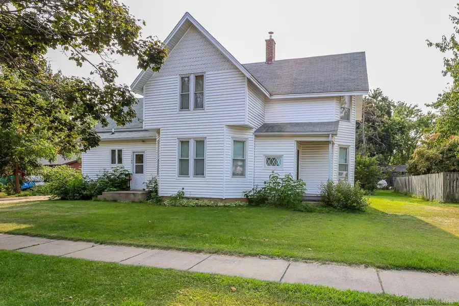 1140 12th Avenue, Baldwin, WI 54002 - #2