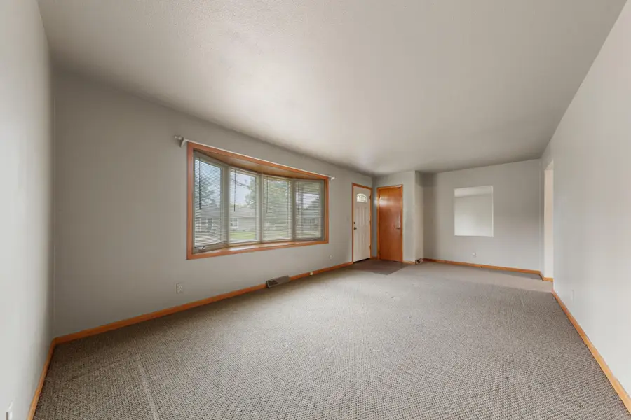 120 N Manitou Drive, Mankato, MN 56001 - #2