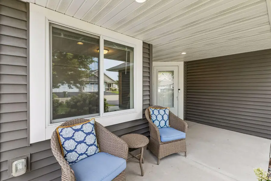 10105 3rd Street Ne, Blaine, MN 55434 - #2