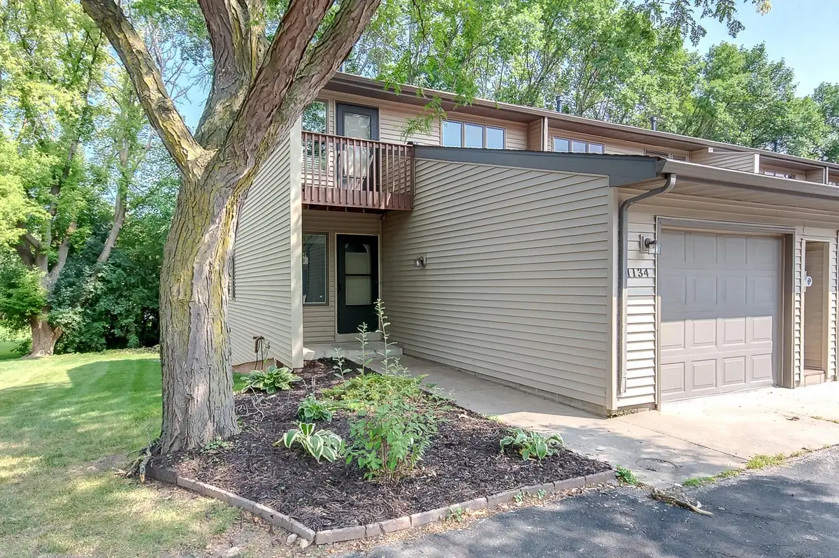 1134 Highland Avenue, Northfield, MN 55057 - #1