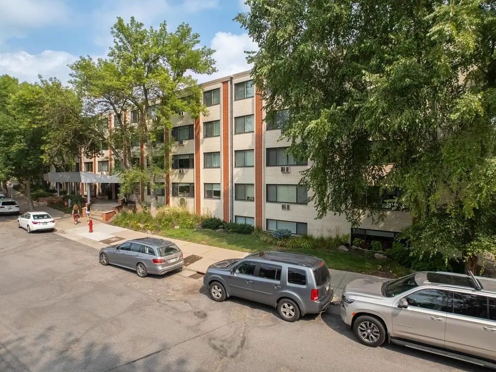 2700 W 44th Street #212, Minneapolis, MN 55410 - #1