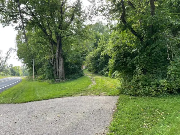1200 Main Street W, Carver, MN 55315
