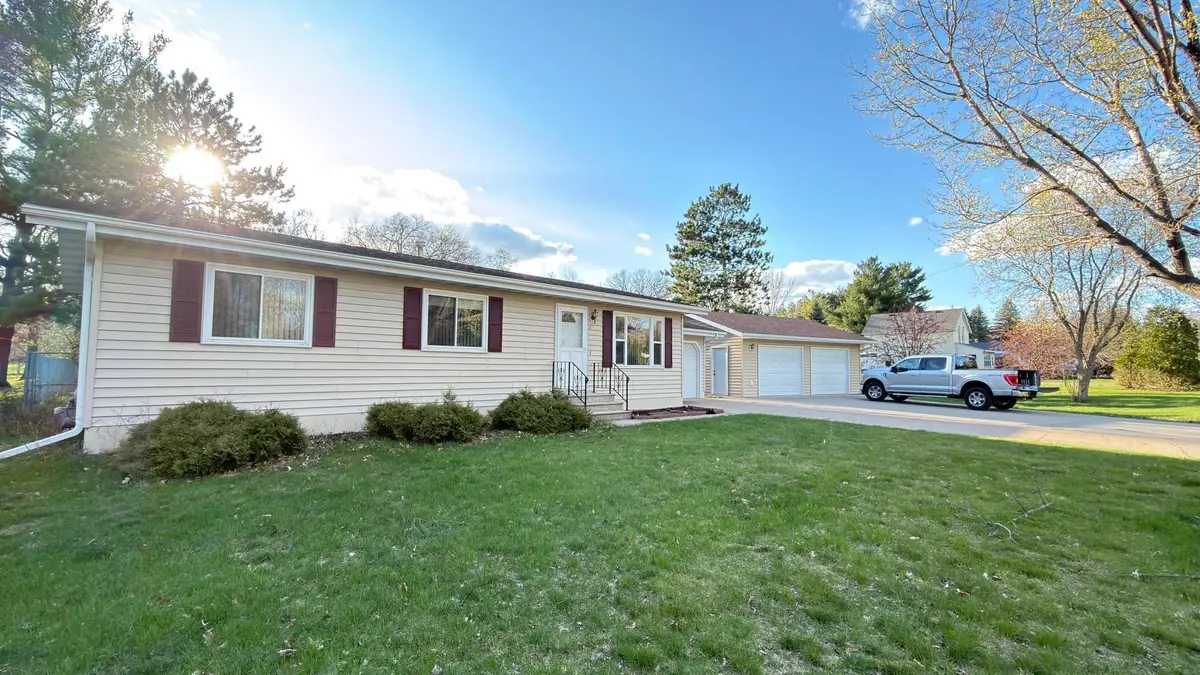 217 8th Street Nw, Little Falls, MN 56345 - #1
