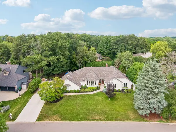 5231 Green Farms Road, Edina, MN 55436