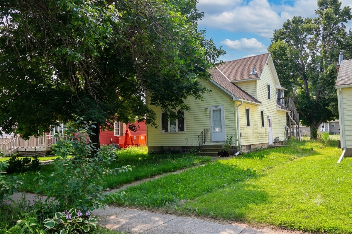 117 4th Street S, Gaylord, MN 55334 - #1
